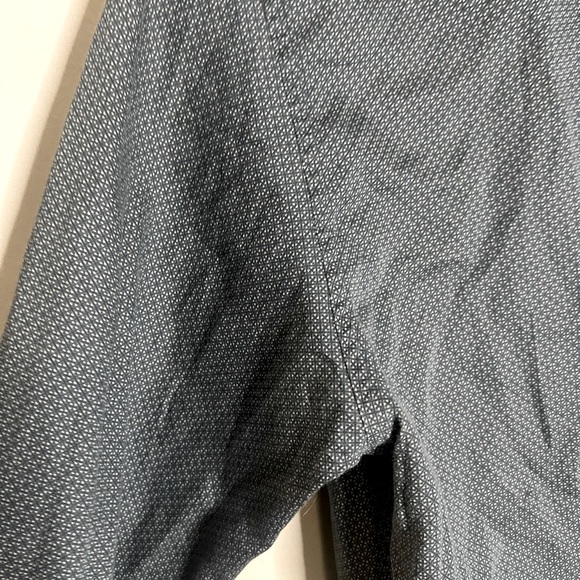 Ted Baker SLIM-FIT SHIRT IN MICRO-PATTERNED COTTON-BLEND JERSEY - Picture 6 of 6